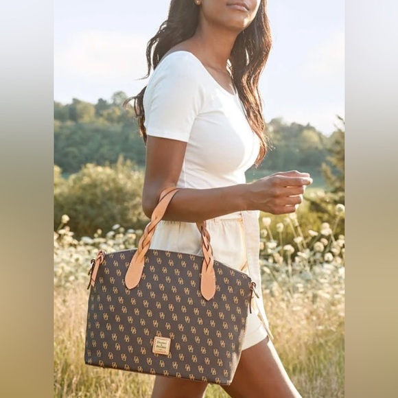 Dooney & Bourke Blakely Tammy Tote New - Picture 2 of 5